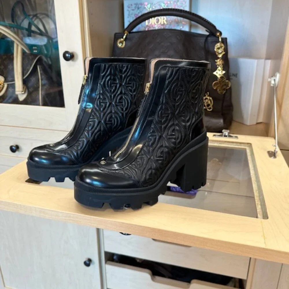 Gucci Double G Logo Leather Booties Size 37.5 - Picture 2 of 5